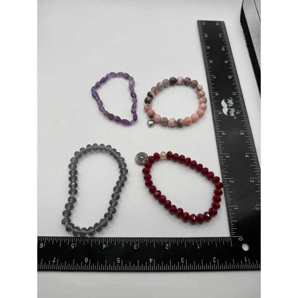 Unbranded assorted set